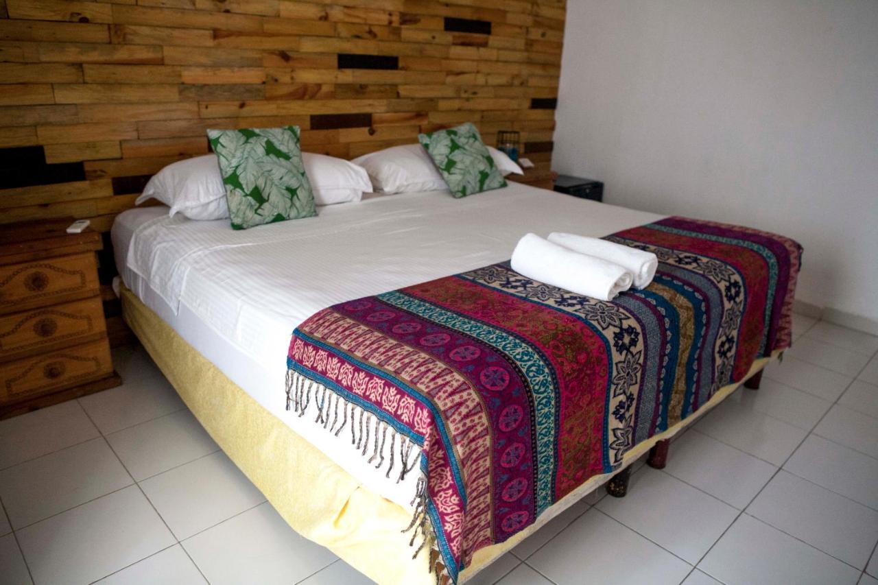 Macarena Hotel Cancún Esterno foto